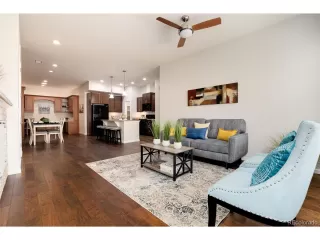 Photo #6: 6812092 Listing 