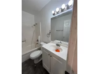 Photo #3: 6812892 Listing 