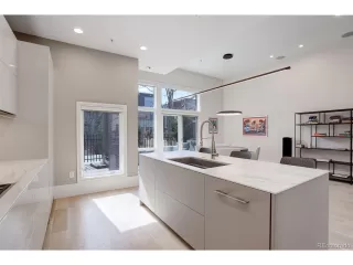 Photo #5: 6813487 Listing 