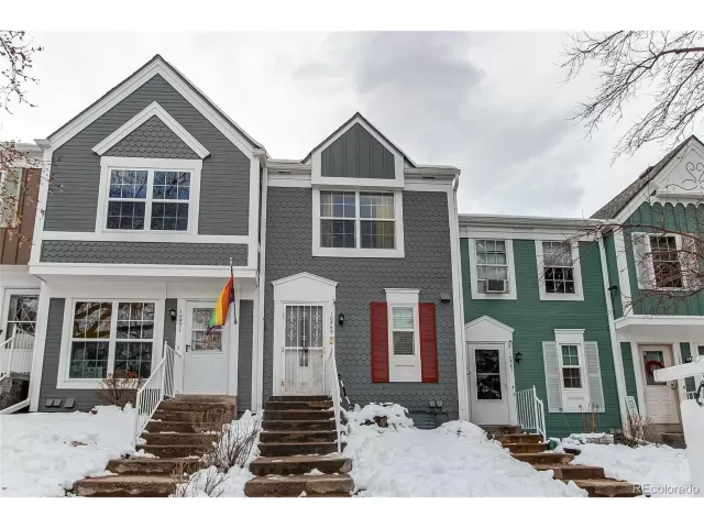 MLS: 6814692 Condo For Sale