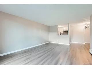 Photo #2: 6815858 Listing 