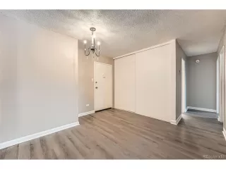 Photo #5: 6815858 Listing 