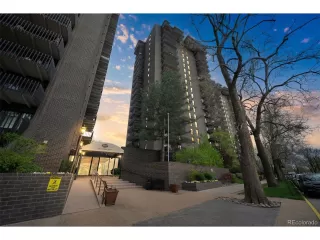 Photo #2: 6816953 Listing 