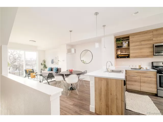 MLS: 6817935 Condo For Sale