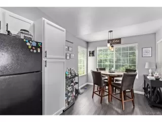 Photo #6: 6820338 Listing