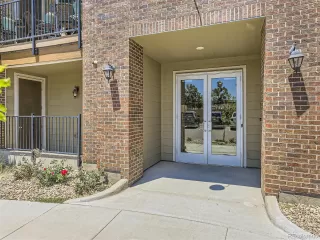 Photo #3: 6824947 Listing