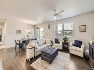 Photo #4: 6824947 Listing