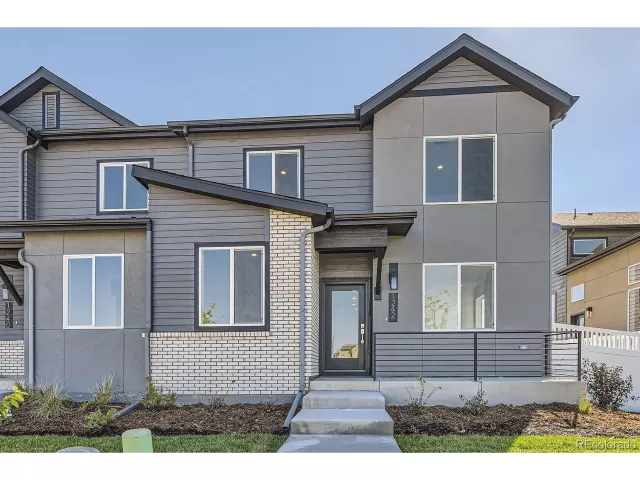 MLS: 6825394 Condo For Sale