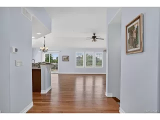 Photo #5: 6830036 Listing