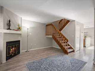 Photo #5: 6832792 Listing