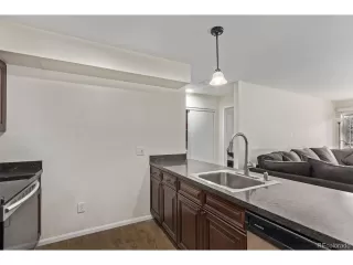 Photo #6: 6833434 Listing