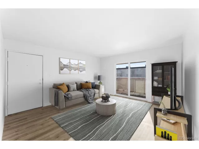 MLS: 6834097 Condo For Sale