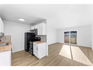 Photo #6: 6834097 Listing 