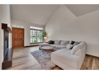 Photo #4: 6834130 Listing