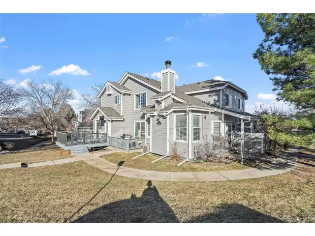 MLS: 6834163 Condo For Sale