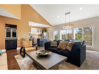 Photo #6: 6835365 Listing 