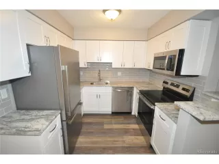 Photo #3: 6837460 Listing