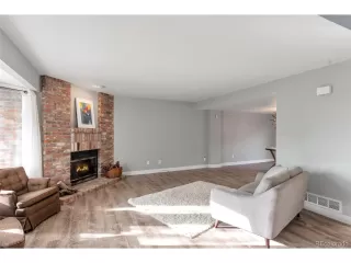 Photo #2: 6838374 Listing 