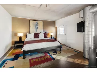 Photo #4: 6840187 Listing