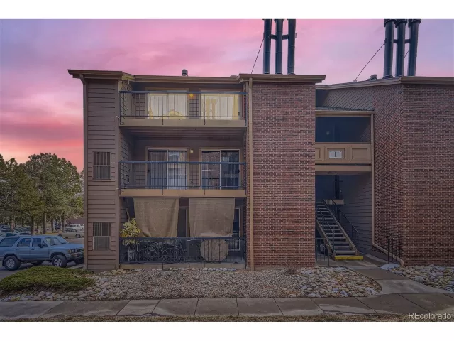 MLS: 6840788 Condo For Sale