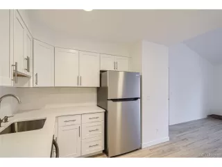 Photo #4: 6840788 Listing