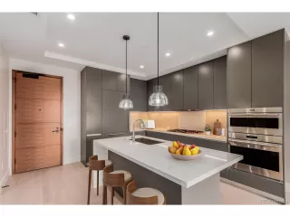 Photo #4: 6840996 Listing 