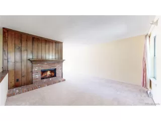 Photo #4: 6842165 Listing