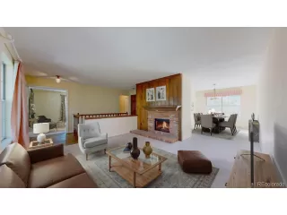 Photo #6: 6842165 Listing