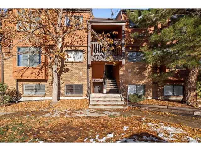 MLS: 6845593 Condo For Sale