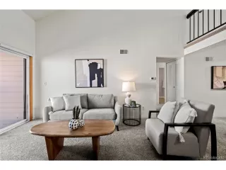 Photo #5: 6845593 Listing 