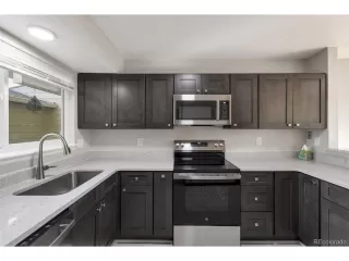 Photo #2: 6846515 Listing 