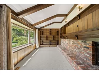 Photo #5: 6846844 Listing