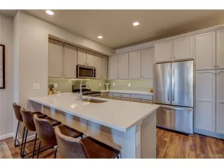 Photo #3: 6847249 Listing 