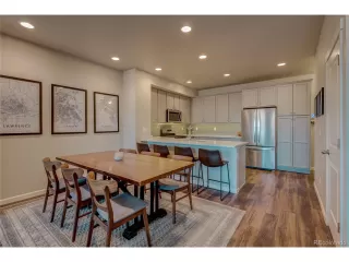 Photo #4: 6847249 Listing 