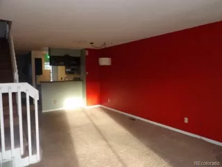 Photo #4: 6848565 Listing