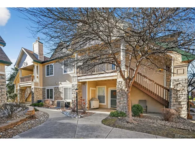 MLS: 6849253 Condo For Sale