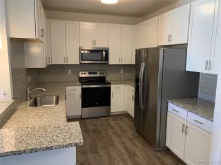 Photo #6: 6851851 Listing