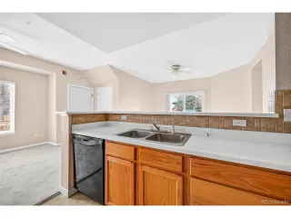 Photo #5: 6852081 Listing 