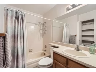 Photo #4: 6854408 Listing