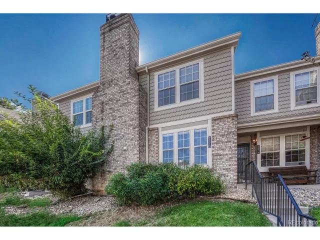 MLS: 6856621 Condo For Sale