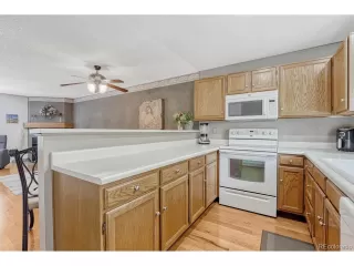 Photo #6: 6856621 Listing