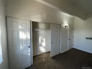 Photo #6: 6858934 Listing 