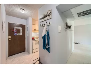 Photo #2: 6860771 Listing