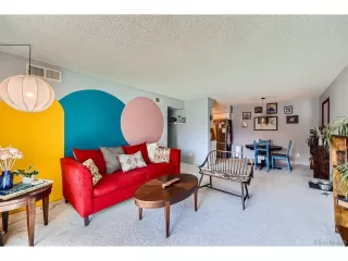 Photo #5: 6860771 Listing