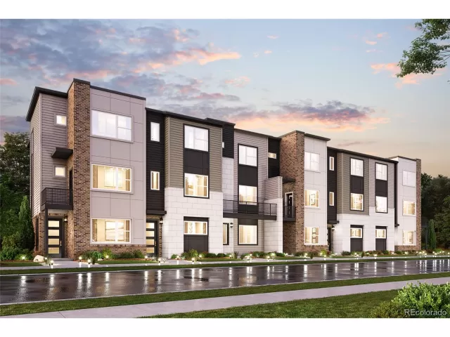 MLS: 6861753 Condo For Sale