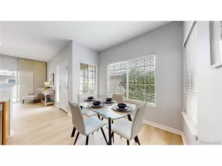 Photo #5: 6864889 Listing