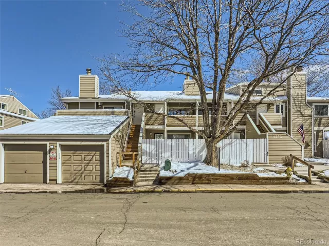 MLS: 6864892 Condo For Sale