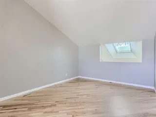 Photo #5: 6864892 Listing 