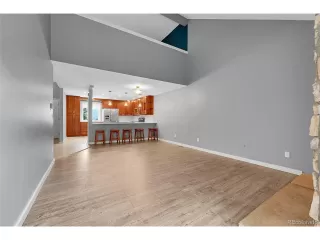 Photo #6: 6866568 Listing 