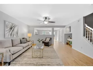 Photo #3: 6867419 Listing